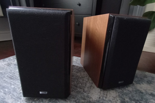 Kef bookshelf speakers - c1,