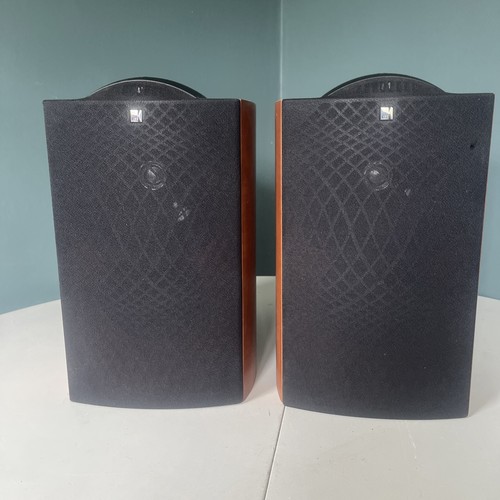 Vintage kef bookshelf - q1,