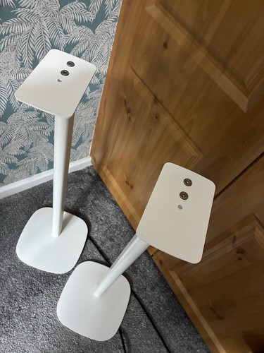 Vebos white floor stands for - floor,