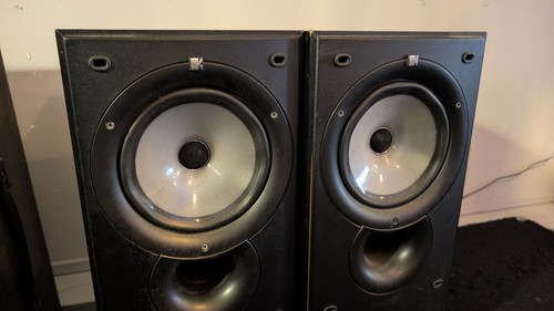 Matched pair kef - kef, series