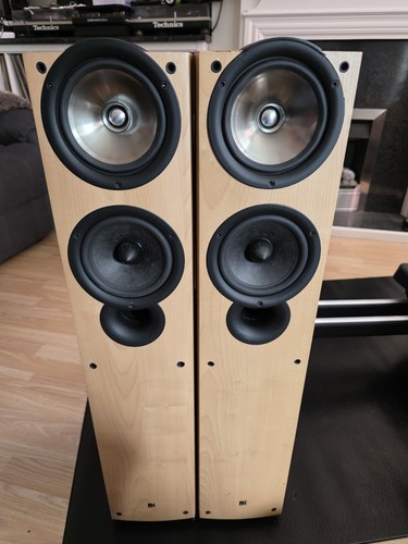 Kef iq5 maple speakers good - ,