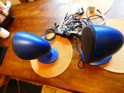 Pair blue kef - of,