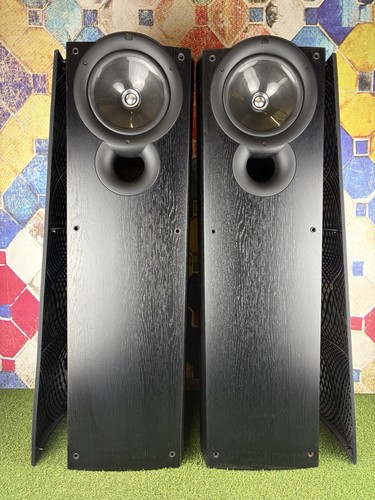 Kef floorstanding speakers - q3,