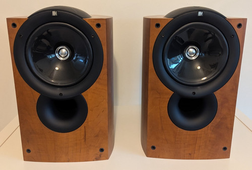 Kef series bookshelf - q1, q